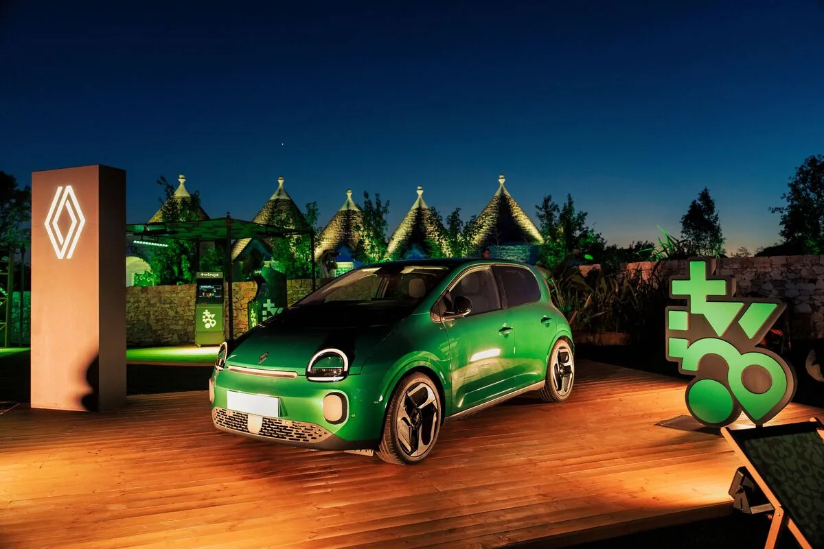 Renault at Viva! Festival for the fifth year in a row