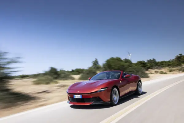 Ferrari Amalfi Spider, the new 2+ spider is a spectacle