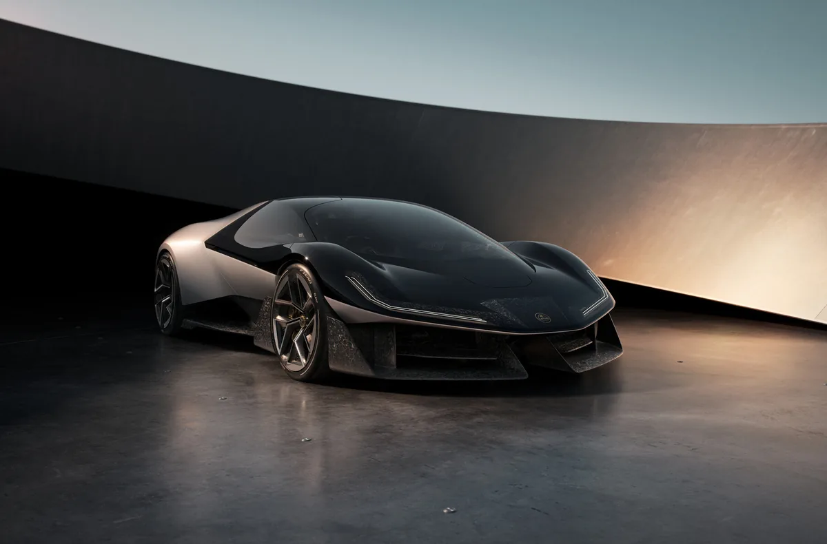 Lotus Esprit, also available on the market in V6 version