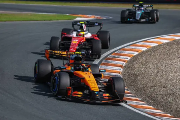 McLaren turns with the hards and thwarts Ferrari's big move