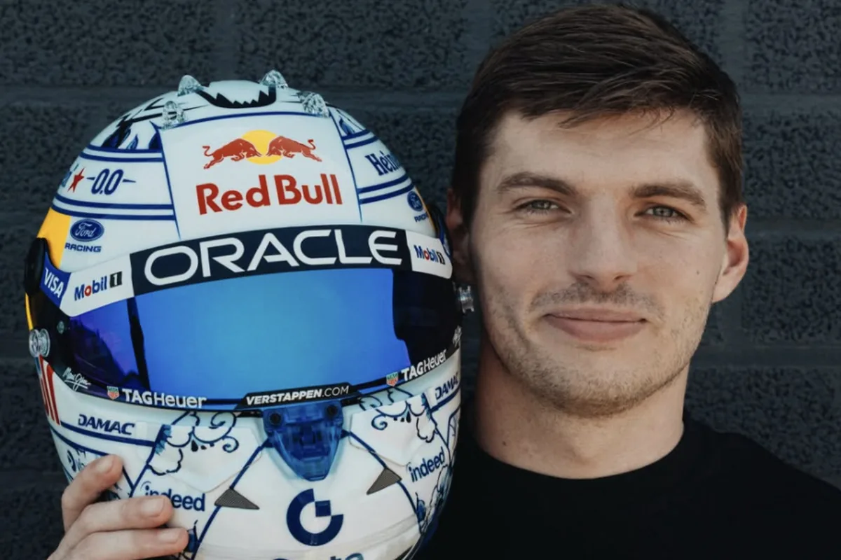 Verstappen presents the helmet for the “last dance” at Zandvoort