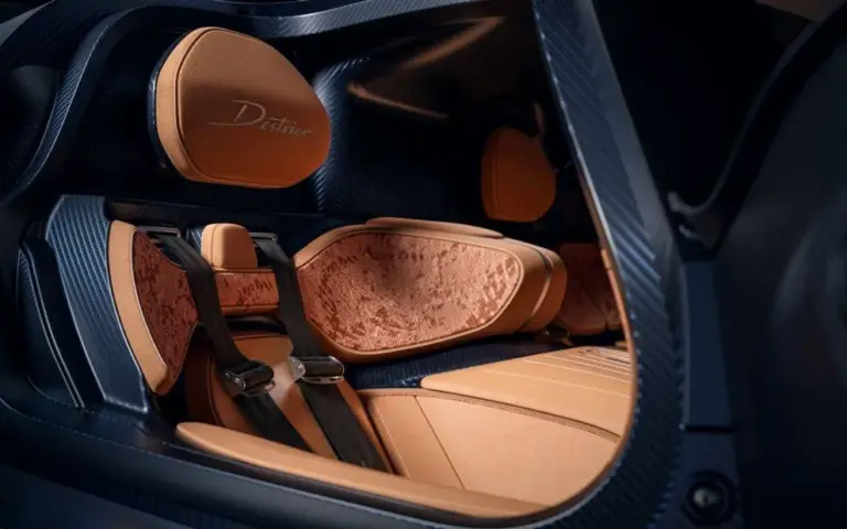 Bugatti, the steed that does not gallop