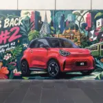 Smart #2, the two-seater electric car becomes a mural