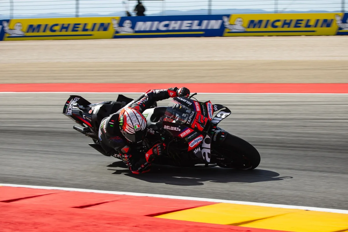 GP Aragon 2026, starting grid: Bezzecchi, stunning pole with track record! Marquez beaten, Martin 5th. Bagnaia 8th