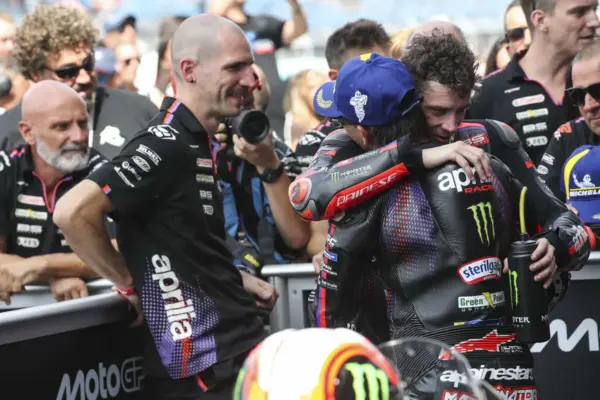 Bezzecchi ‘jokes’ with Martin in the podium room: “At one point I felt like vomiting”