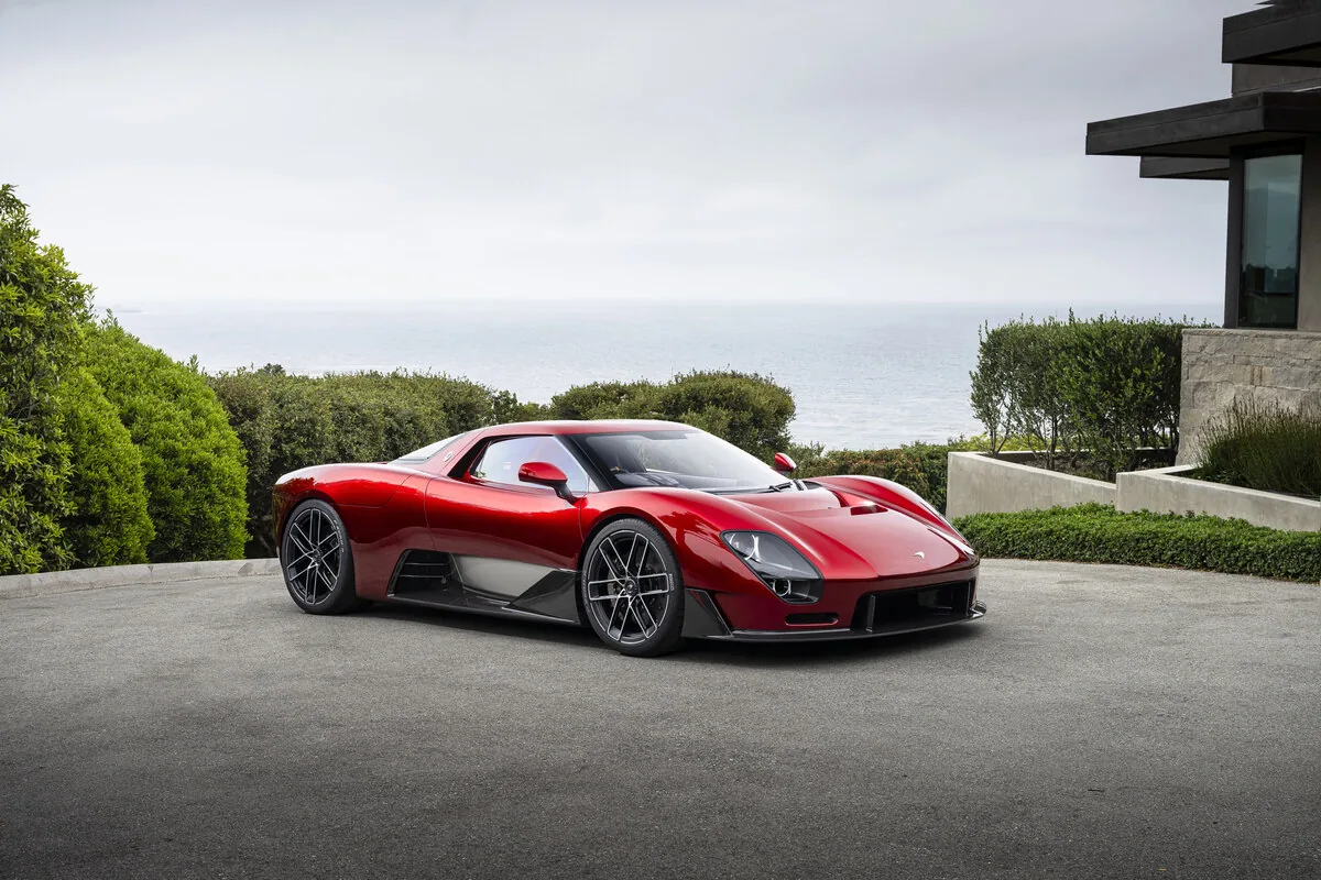 McLaren McL 6GT, authentic manual after over 30 years