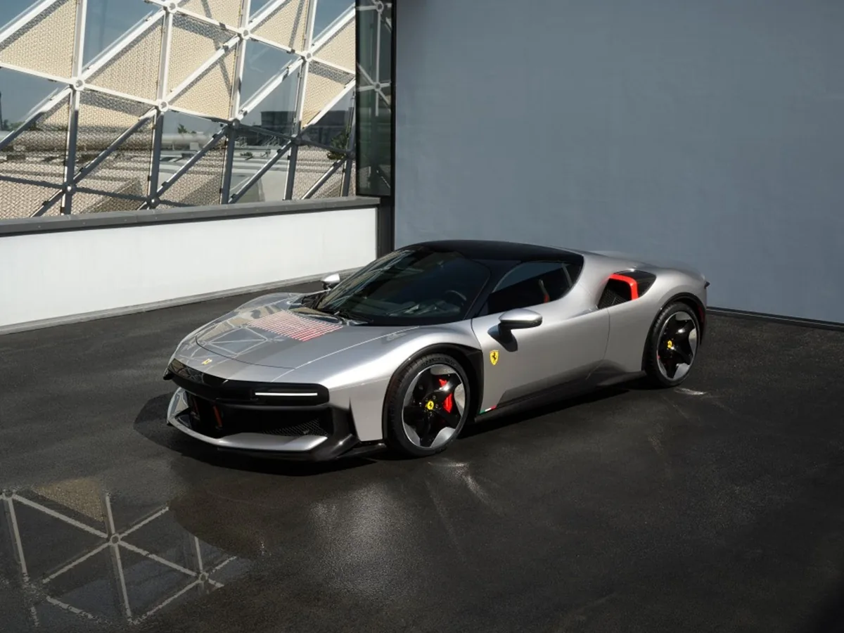 Ferrari CZ26, the unique collectible piece
