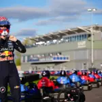 Max vs 100 lasts just 35 minutes: Verstappen beats everyone in 14 laps
