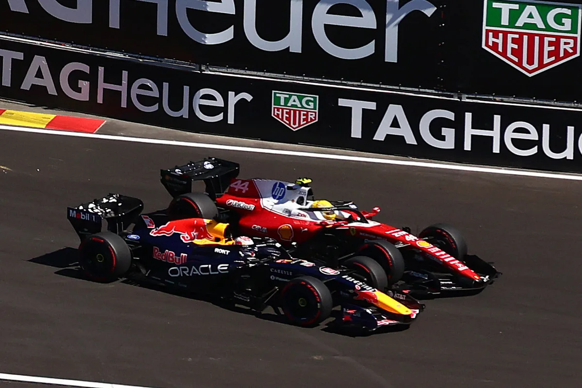 Verstappen-Hamilton, usual sparks: “If I hadn’t gone off track, Lewis would have hit me”