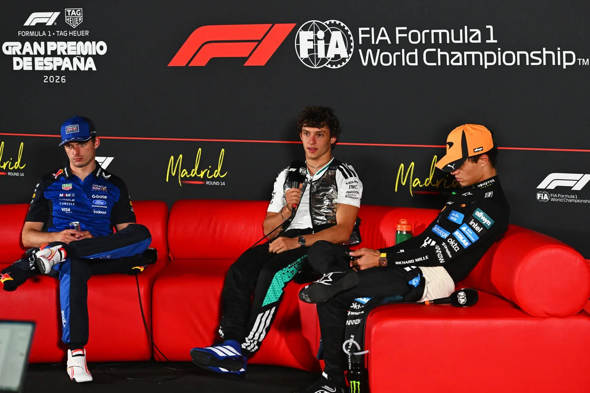 Fuga Antonelli, Verstappen applauds and Norris teases Russell: “Kimi is beating a much more experienced teammate…”