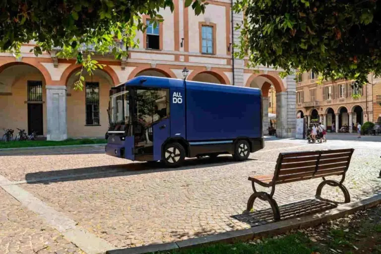 At the debut ALLDO, an all-Italian modular “smart truck”