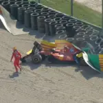 Leclerc, total disaster: pushes Hamilton out, loses two positions and then crashes at the Parabolica