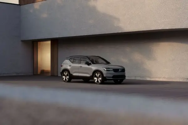 Volvo, many new features for the Series 40 models