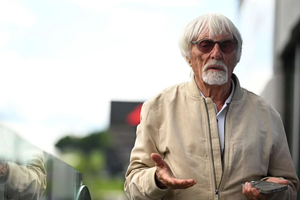 Ecclestone falls for it again: at the airport with a rifle, stopped in Portugal