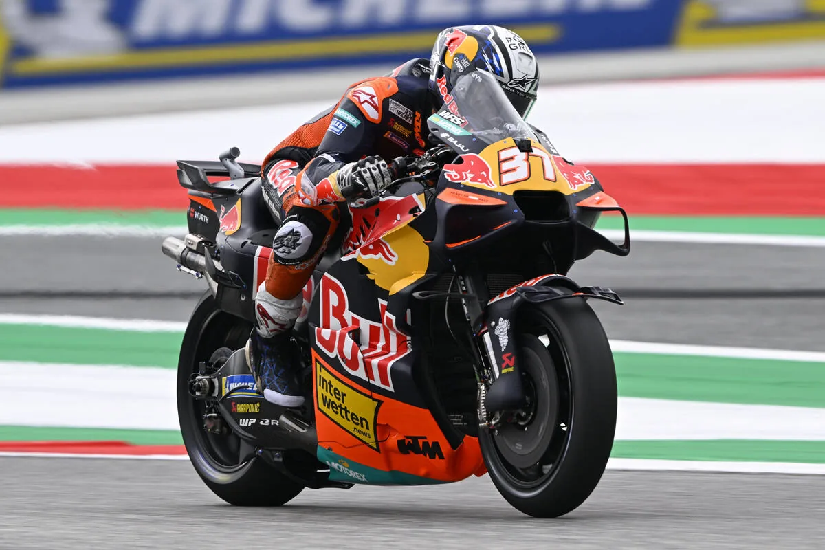 Acosta surprise leader: “But tomorrow Ducati will improve”