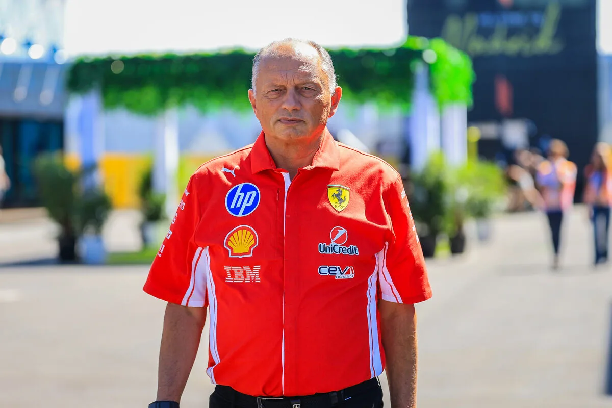 Vasseur, the chaos to exploit and the extreme temptation: “Waiting for the red flag to avoid the pit stop? High risk”