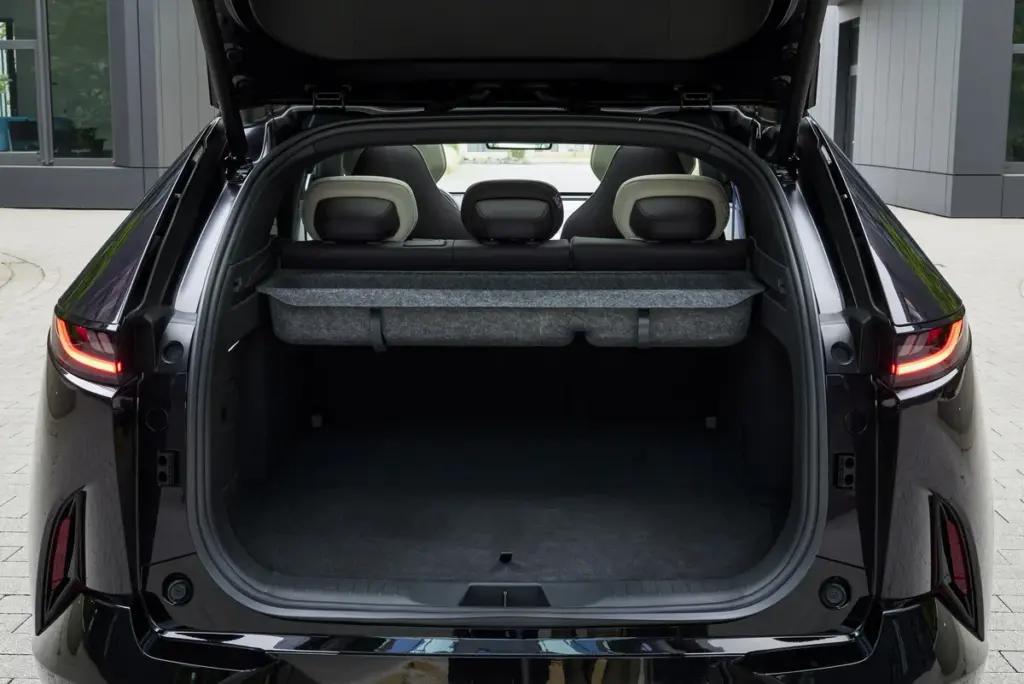 Mazda CX-6e test drive