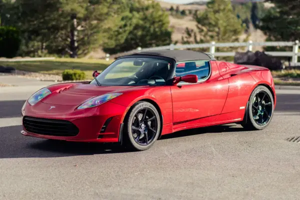 Tesla Roadster, here we are: end of the soap opera