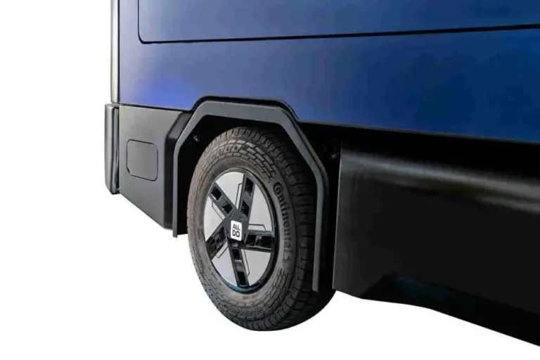 At the debut ALLDO, an all-Italian modular “smart truck”