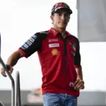 Marquez, the photo of the right shoulder is a case: “I wanted to put an end to the discussions”. Bagnaia: “I have a different approach”