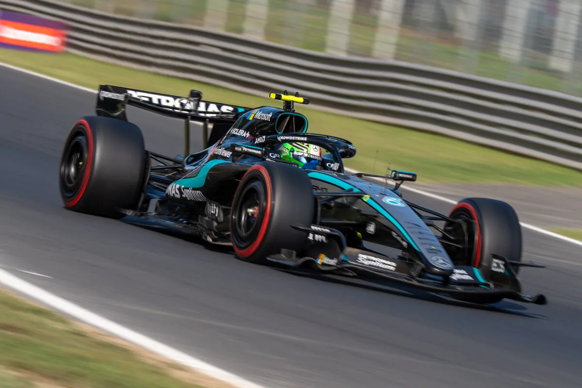 Wolff: “Antonelli on the podium? No, we would have to take too much risk with the strategy”
