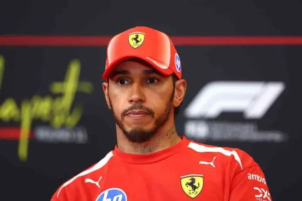 Patrese: “Ferrari does not have clear ideas, Hamilton must be number one”