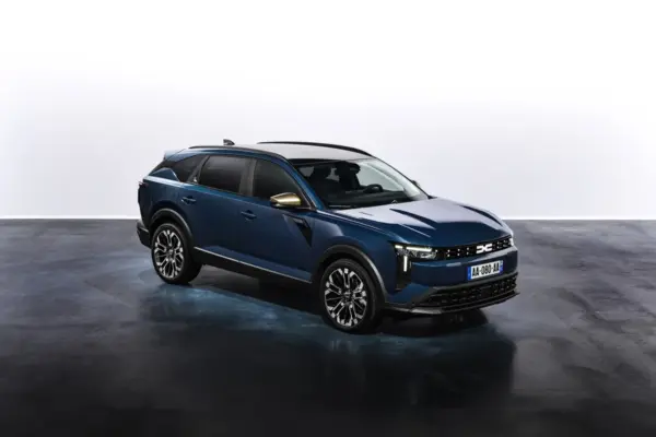 Dacia shelves plans for a third C-segment model